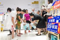  关爱孤残儿童，被窝整装联合金羽翼开展公益活动