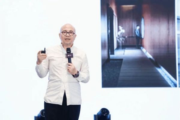 中国建筑装饰协会设计分会副会长 Yang集团创始人、总裁 杨邦胜老师