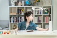 护眼灯就选实力派！爱德华护眼灯 打造全屋健康自然光环境科学之选