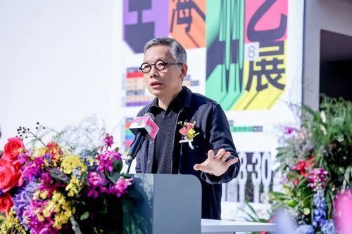 湖南大学建筑与规划学院教授魏春雨发表致辞