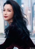 olayks欧莱克携手代言人李冰冰，在国际舞台尽展原创魅力！
