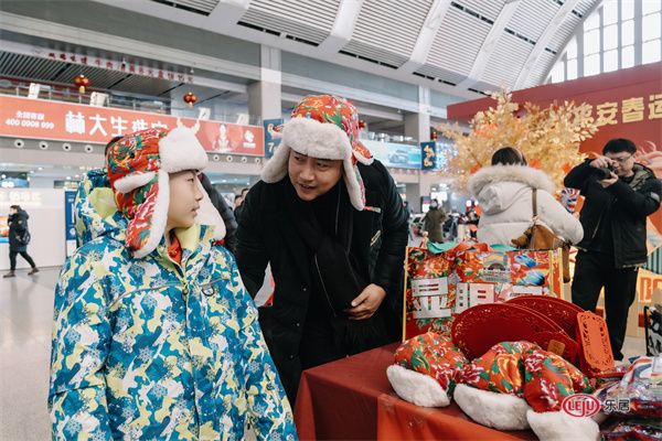 冬日雪暖阳 和平送福——沈阳设计师张猛助力沈阳文旅行动