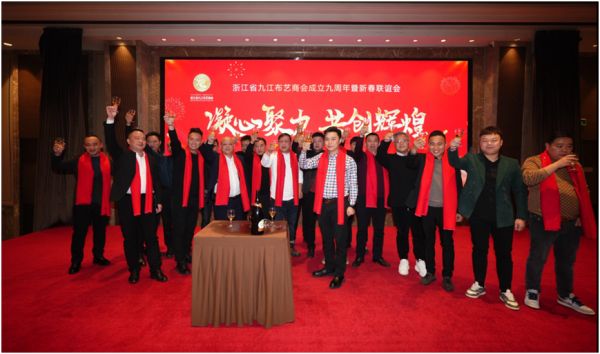 https://img.toumeiw.cn/upload/ajax/20240125/aba7985349b02987cce8d9970453ead5.png