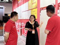 年度首展 | 碧虎引爆晋江建博会，红遍福建陶瓷圈