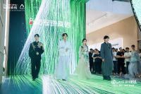 国风服装设计师张突然：跨界合作引潮流，携手冠珠瓷砖共绘国色山河之美