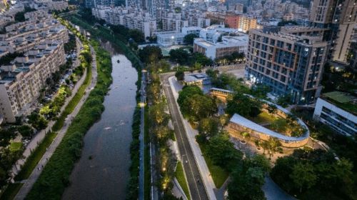 水与城的空间交织与新生：景观建筑师王娜的城市水脉营造