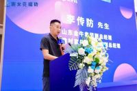 斯米克金牛旗舰店开幕庆典暨“设计31”飞扬计划巡礼闪耀泉城