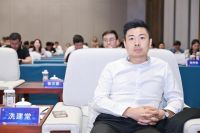 品牌实力 荣耀加冕|利家居瓷砖荣获“陶瓷一线品牌”称号！