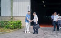 播州区人大常委会党组副书记一行莅临皇信门窗，关怀企业发展