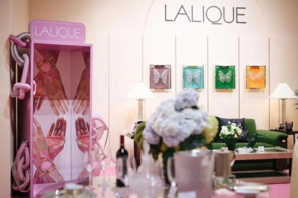 LALIQUE法国莱俪 粉色风潮席卷设计上海