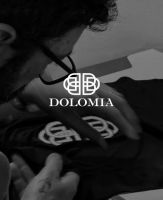 声誉卓著的高阶凝胶枕DOLOMIA，贯彻工艺与质量的高水准，缔造恒久矜贵的枕坛典范