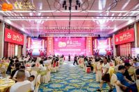 广东省装饰设计行业终身成就奖获得者：易强