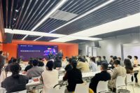 抱团取暖“过冬” 无锡新世界创新求变逆势发展