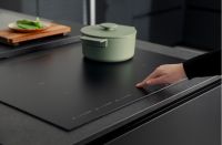 肖特赛兰®发布全新哑光微晶玻璃灶具面板，荣获2025AWE艾普兰创新奖