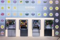 把“果蔬生长庄园”搬进 AWE:存储7天的果蔬不变色?容声用“养鲜”重塑冰箱体验