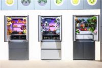 把“果蔬生长庄园”搬进 AWE:存储7天的果蔬不变色?容声用“养鲜”重塑冰箱体验