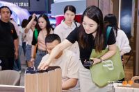 2025佛山潭洲陶瓷展｜新明珠集团副总经理、协同设计院院长李莹：以“环保快装”革新行业生态...