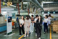 兔宝宝上市20周年：以创新与责任引领家居行业绿色变革