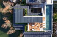 托斯卡纳遮阳美学：为酒店与商业空间设计开启新境界