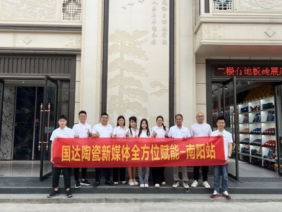 云图片