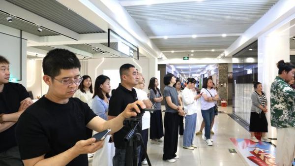 玩转抖音，引爆增长丨丽曼俪华北大区合作伙伴交流培训会圆满落幕