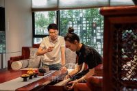 红木家具界的明星盘点！揭秘十大品牌排行榜，你知道哪些品牌上榜了吗？