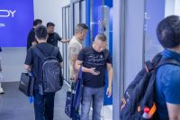 艾缔尤卫浴全球首秀 解构高端定制新境界