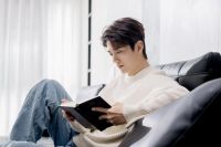 冠珠瓷砖·100个名人的家 | 易大千的温暖宅：处处都是热爱，方寸间是品质