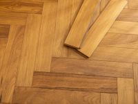 别再为“进口”二字买单！揭秘中国高端实木地板如何用品质与服务实现价值超越