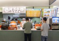 破局餐饮业多重困局，添可炒菜机器人成小商家效率革命新引擎