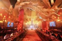 宏陶瓷砖荣膺“榜样力量”领军品牌与原创设计金奖，定义潮榜样标杆！