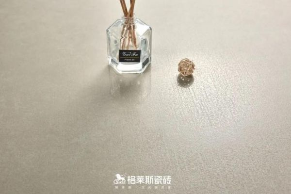 荣誉加冕 | 格莱斯瓷砖产品获“中国好建材”、“年度绿色健康产品金奖”等荣誉