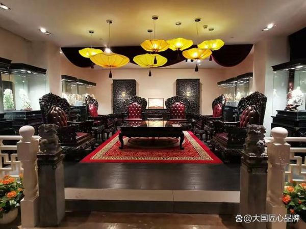 权威发布！中国红木家具十大品牌最新排名，选购必看！