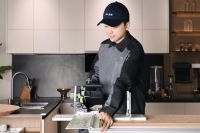 卡萨帝厨电2025H1收入增38%，线上6000+烟机份额第一