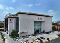 东成红木：小叶紫檀红木家具 “收藏热门” 品牌