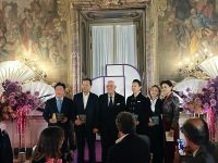 左右沙发亮相意大利「新生万物米兰展」，以东方非遗美学破圈，让世界看见中国家具文化的力量！