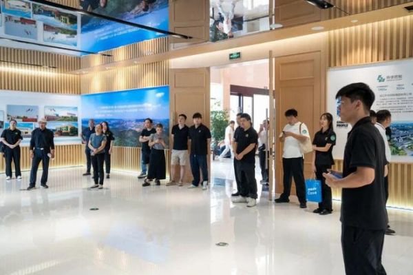 燃爆双节！莫干山全屋定制厂购狂揽120单，350+份豪礼送不停，惠民热潮席卷全场！