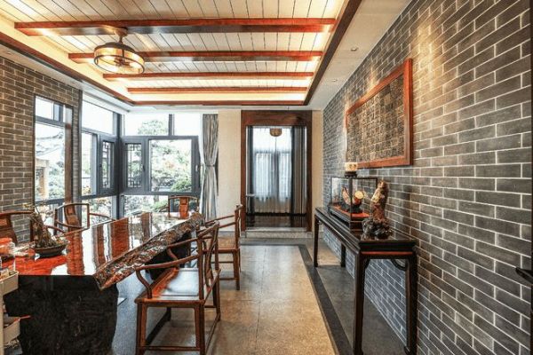 屋主案例 | 视频专访：游走艺术间！他把画廊装进360㎡的家