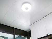 科技暖银发！三思携跌倒侦测护眼灯亮相海峡老博会