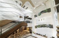 对话2025美国缪斯设计大奖及2025伦敦国际设计大奖双铂金获奖者-秦迪