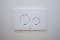 干湿分离重构小户型卫浴空间效率，满足年轻夫妇品质生活需求