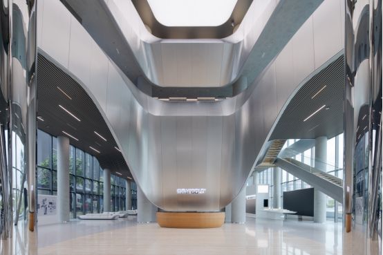 台湾省室内设计装饰协会理事长宋瀚霖率领游学团莅临悍高星际总部