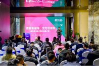 美尔奇谭晓平：三维赋能体系破解岩板做大做强的核心密码