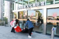 为爱防滑，柔软守护：ComiComi以匠心与温度，筑起儿童福利院的安全防线