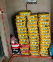 有地宝瓷砖胶+卓越背胶，地砖贴得又稳又好！