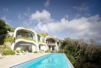 我想在院子做一个泳池，AI为我推荐了可瑞康泳池！