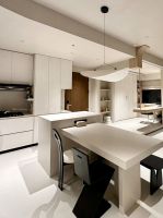 智造美学与生态共融：新明珠岩板如何夯实领军品牌地位