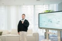 Natuzzi Italia 全新 Amama 系列中国巡演西安启幕：以“根植和谐”演绎意...