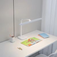 双奖加冕，载誉前行！冠雅深耕“健康照明”，荣揽两项行业年度大奖