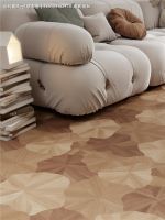 沉浸在我的法式小暖窝，拿铁味的哦~